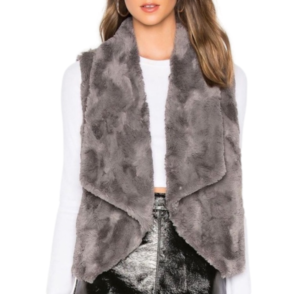 Jack by BB Dakota faux fur vest